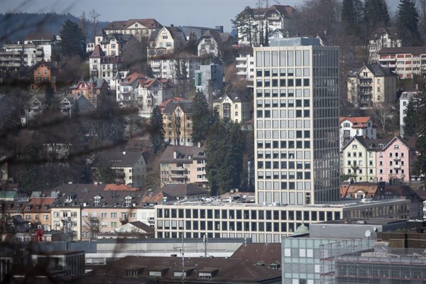FHS St. Gallen bietet Wirtschaftsinformatik als eigenen Bachelorstudiengang an