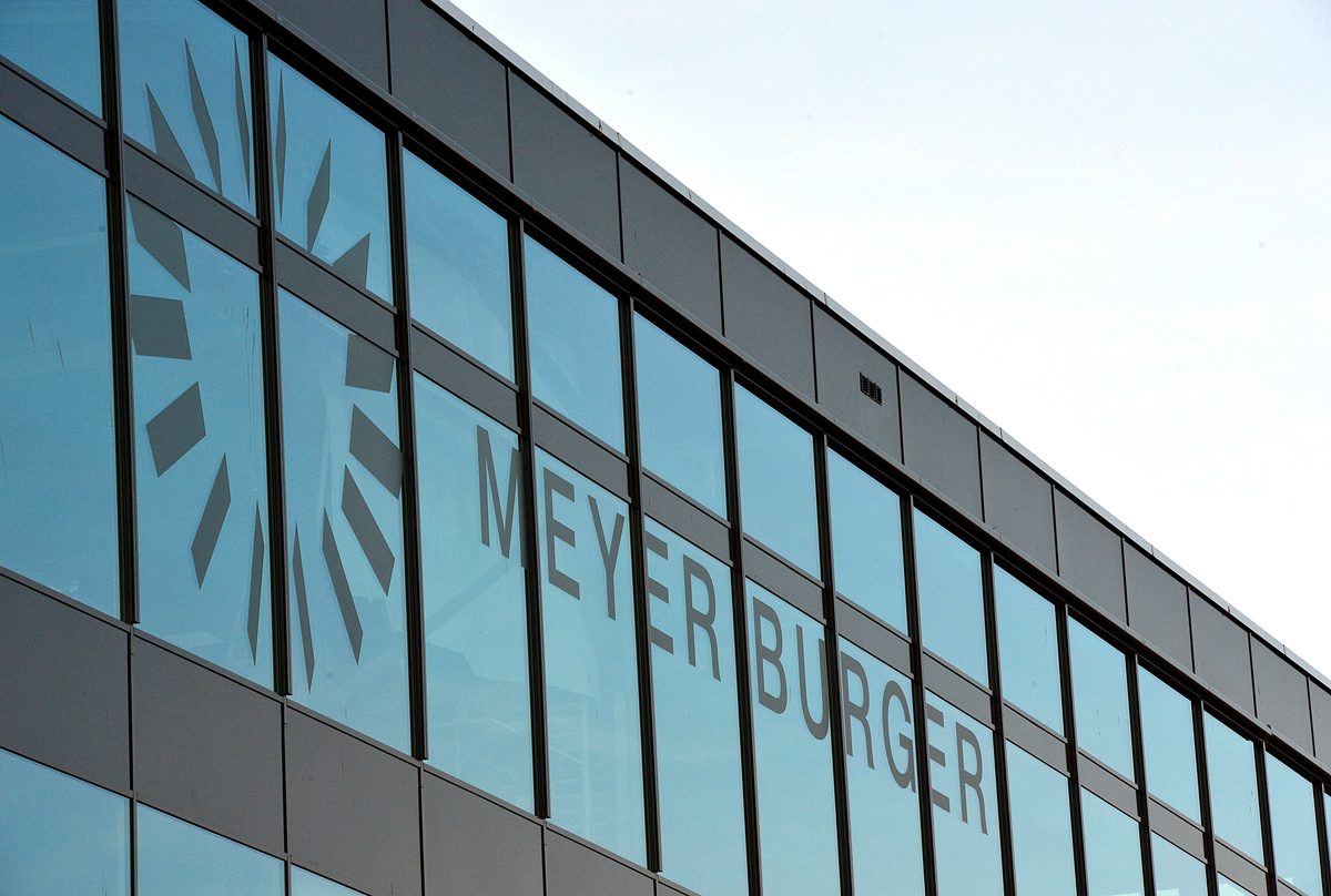 Meyer Burger schliesst AIS-Verkauf ab