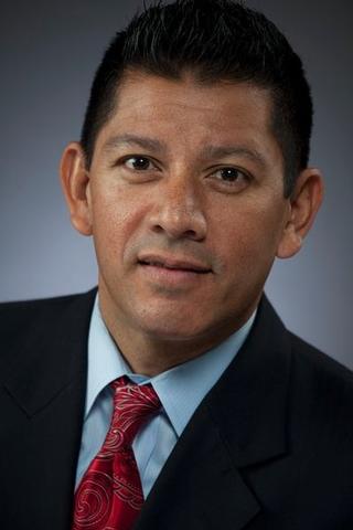 Louis Hernandez wird neuer Avid-CEO