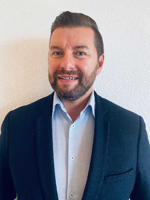 Peter Simon wird bei Epson Key Account Manager Projektoren für die Schweiz