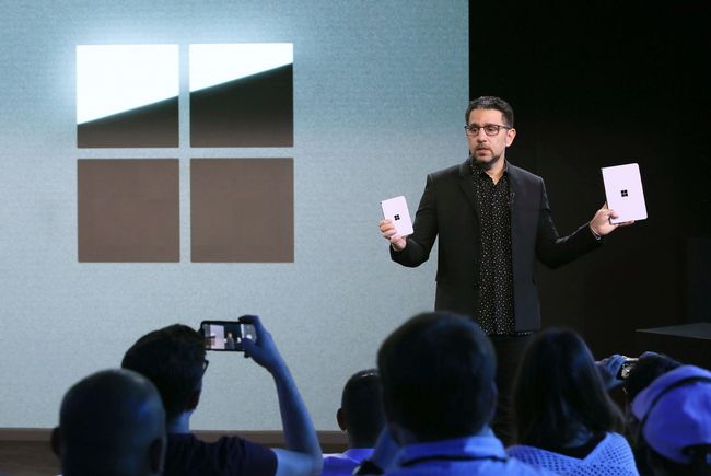 Microsoft kündigt Surface-Tablet und Android-Smartphone mit dualen Displays an