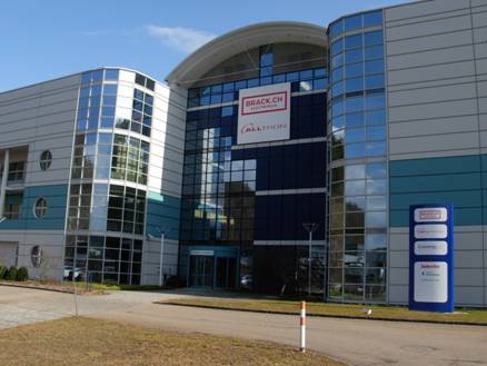 Competec eröffnet neues Logistikzentrum