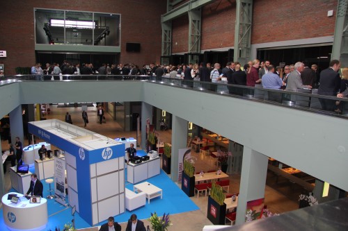 Volle Hallen an der HP Invent 2015