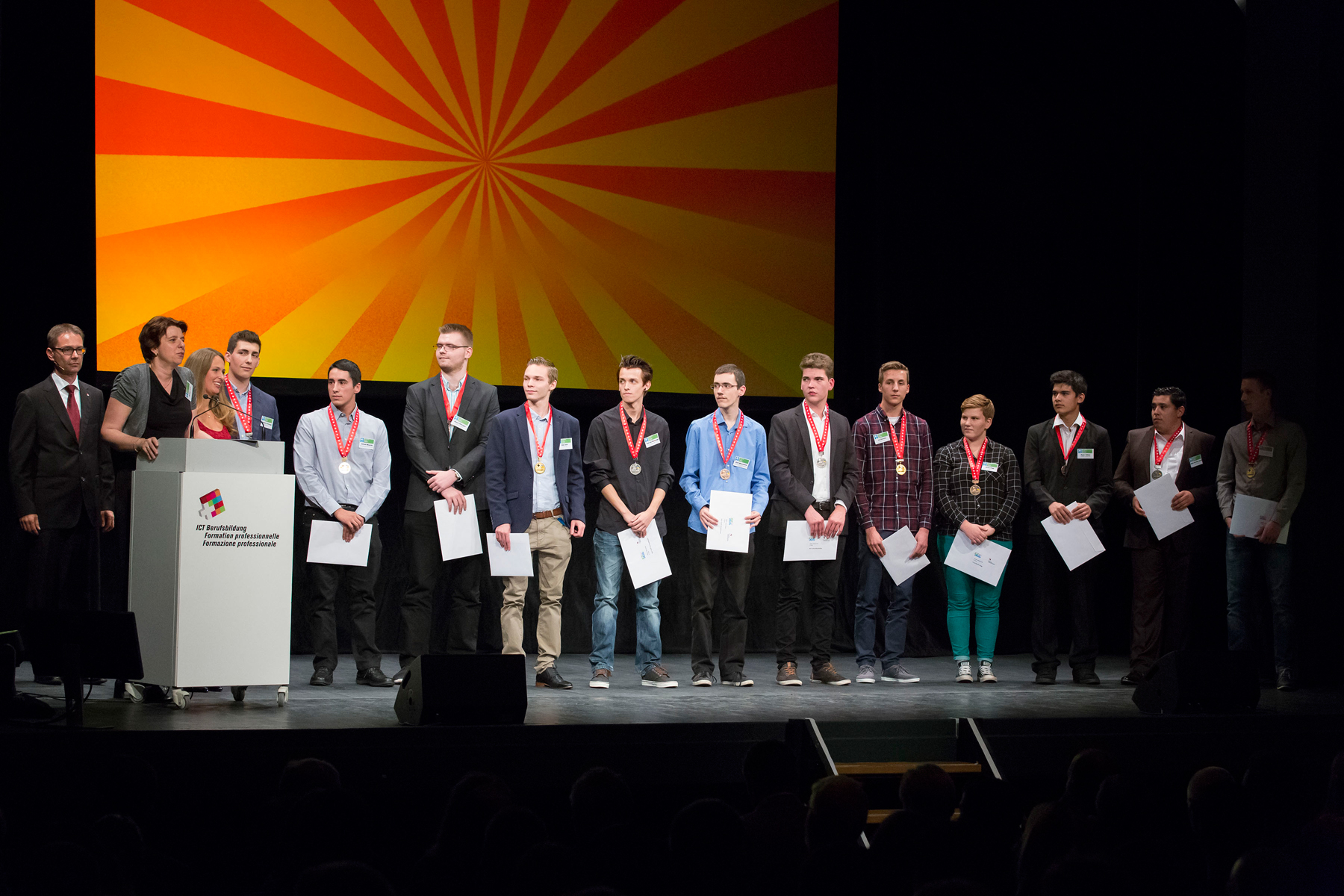 Gewinner der Berufsmeisterschaften ICTskills 2016 ausgezeichnet