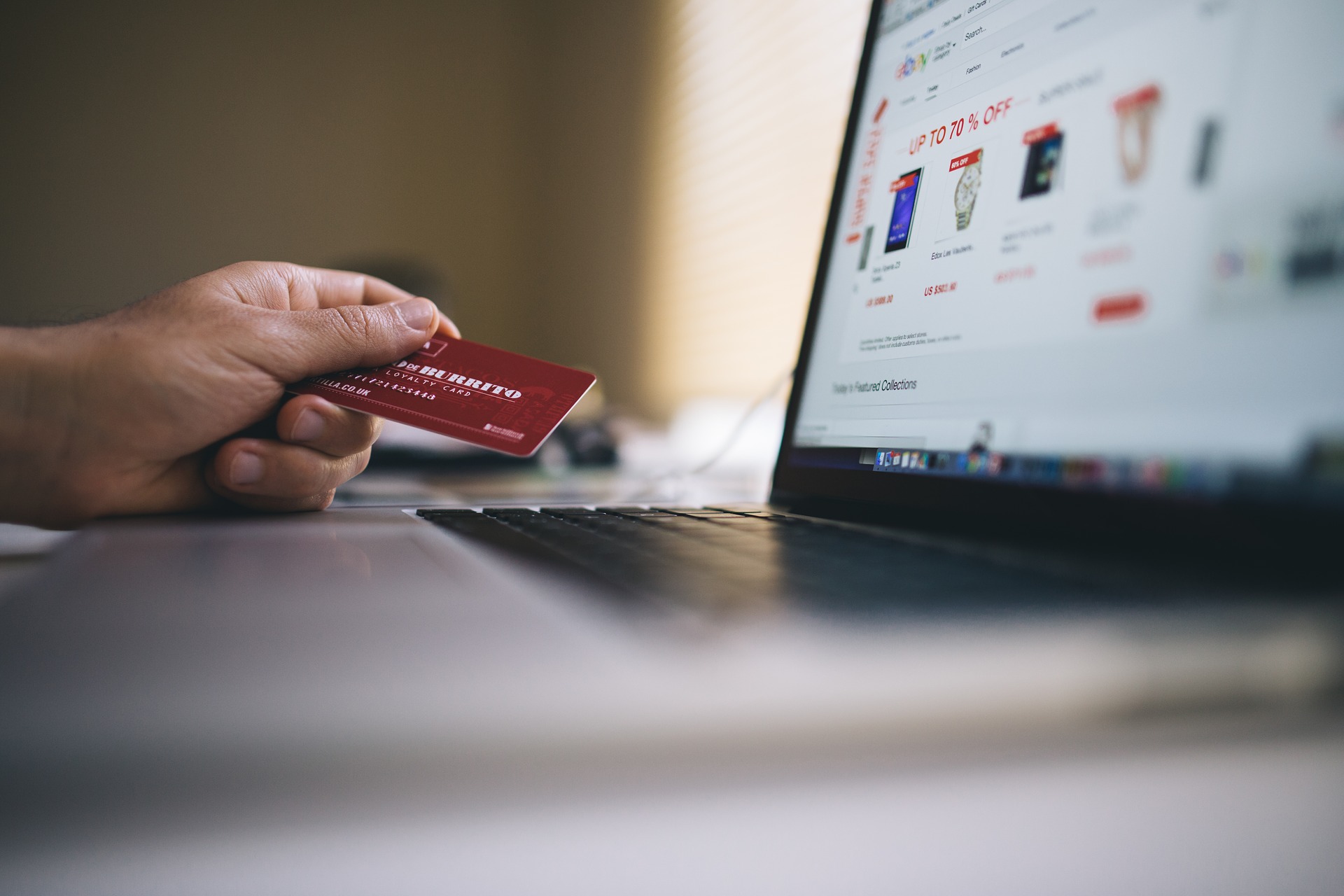 Online-Shopping im Ausland wird teurer
