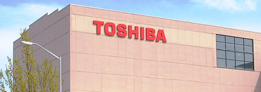 Toshiba kehrt in Gewinnzone zurück