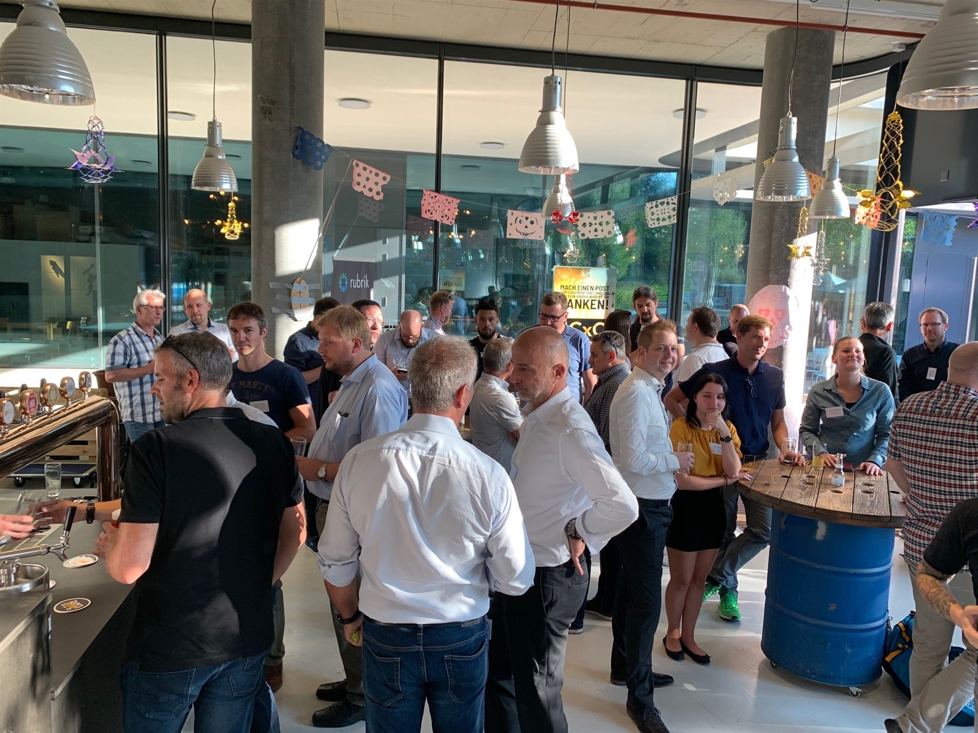 Rubrik und Zibris haben zum Networking-BBQ mit Bier-Degustation geladen