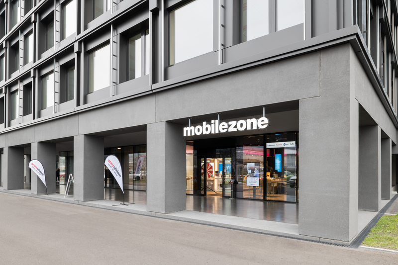 Mobilezone holt Service Hub für Mobilgeräte nach Rotkreuz