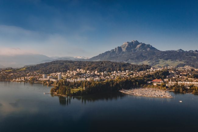 EWL startet mit ökologischem Rechenzentrum in Luzern