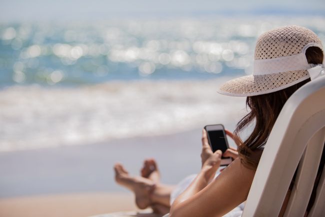 Die Roaming-Tarife für den Sommer 2023 im Vergleich