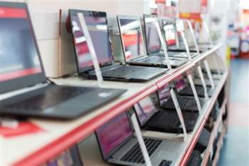 Weltweiter PC-Markt schrumpfte 2022 um 16 Prozent