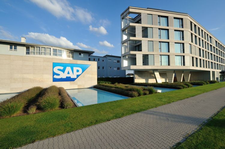 SAP investiert in drei KI-Startups