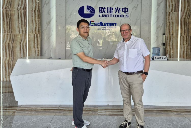 Ceconet distribuiert LED-Walls von Liantronics