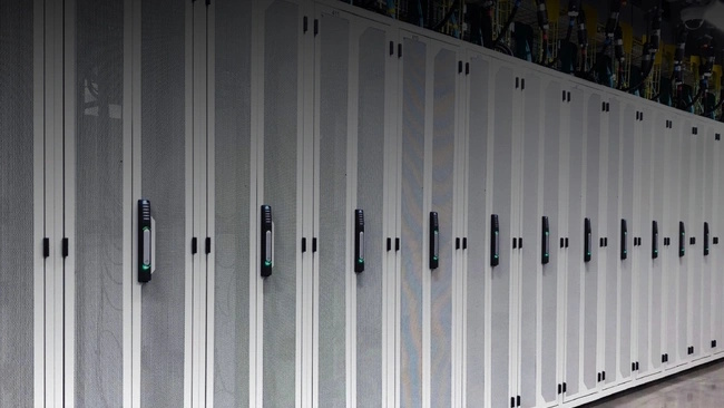 Vertiv schliesst Übernahme von Rack-Anbieter Great Lakes ab