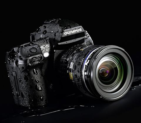 Olympus bringt die E-5