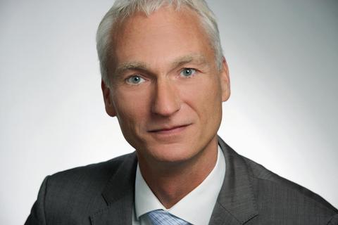 Neuer Sales Director DACH für CRM Partners