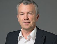 Marcel Schaniel leitet Digital Business bei Möbel Pfister