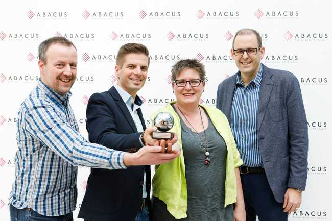 Abacus zeichnet Vertriebspartner 2017 aus