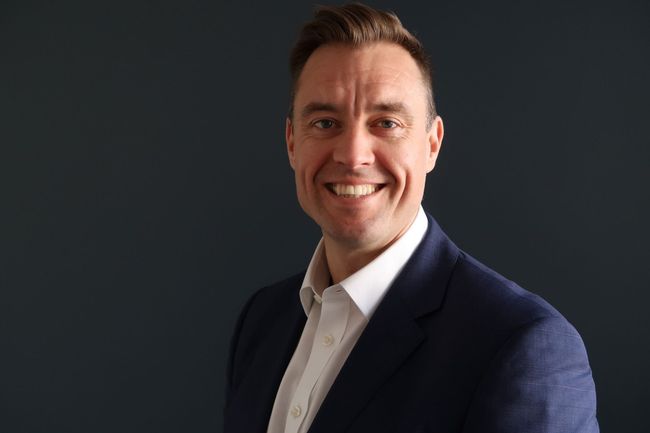 Adam Tarbox wird Director of Global System Integrator Business bei Nutanix