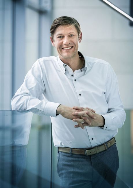 Kris Coussens leitet NTT Schweiz