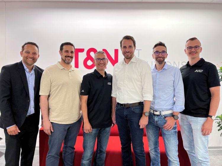 T&N schliesst Partnerschaft mit Arctic Wolf