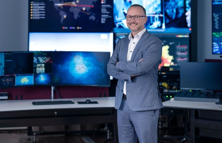 Lukas Häfliger übernimmt den CEO-Posten bei AVS Systeme
