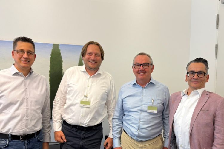 Ploon.it expandiert mit Step-Übernahme in die Schweiz