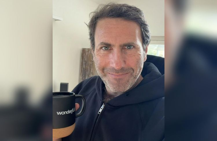 Wonderful AI öffnet Schweizer Standort, engagiert Roi Tavor