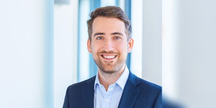 Xavier Oltramare ist CBDO bei Peoplefone