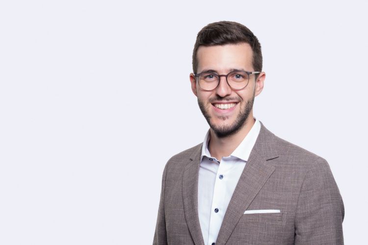 Yannik Hauser verstärkt Atrete