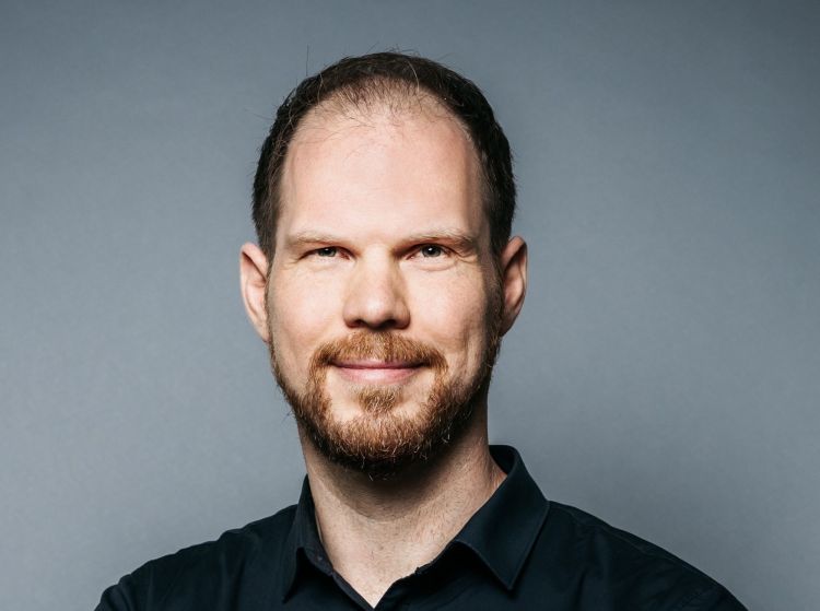 Felix Schoenherr folgt bei AWS als Country Manager auf Chris Keller