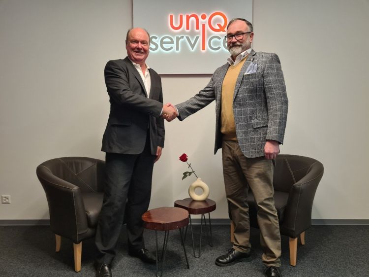 Uniqservice und 4unet beschliessen enge Kooperation 