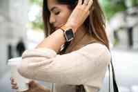Fitbit führt weltweiten Wearable-Markt an