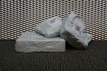 EU will ab 2026 Gebühr für Kleinpakete aus China