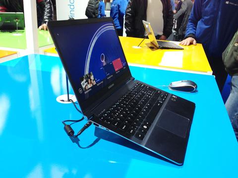 Asus HP Samsung und Sony zeigen Windows-8-Tablets im HB Zuerich - Bildergalerie Bild 9