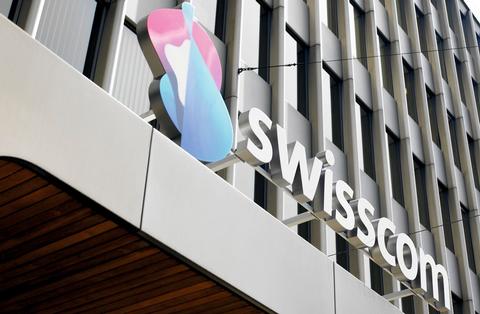 Swisscom meldet Umsatzminus, hält an Jahresprognose fest