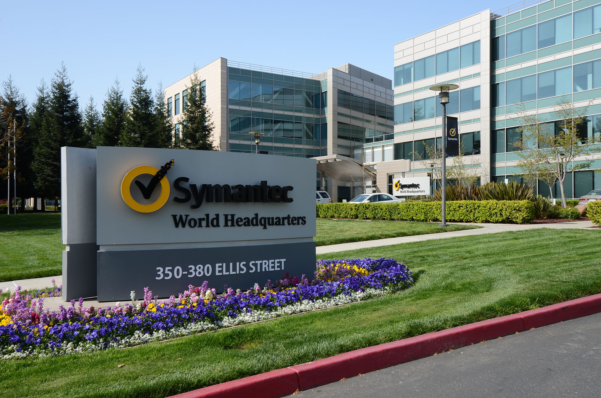 Symantec schliesst Quartal mit Verlust ab