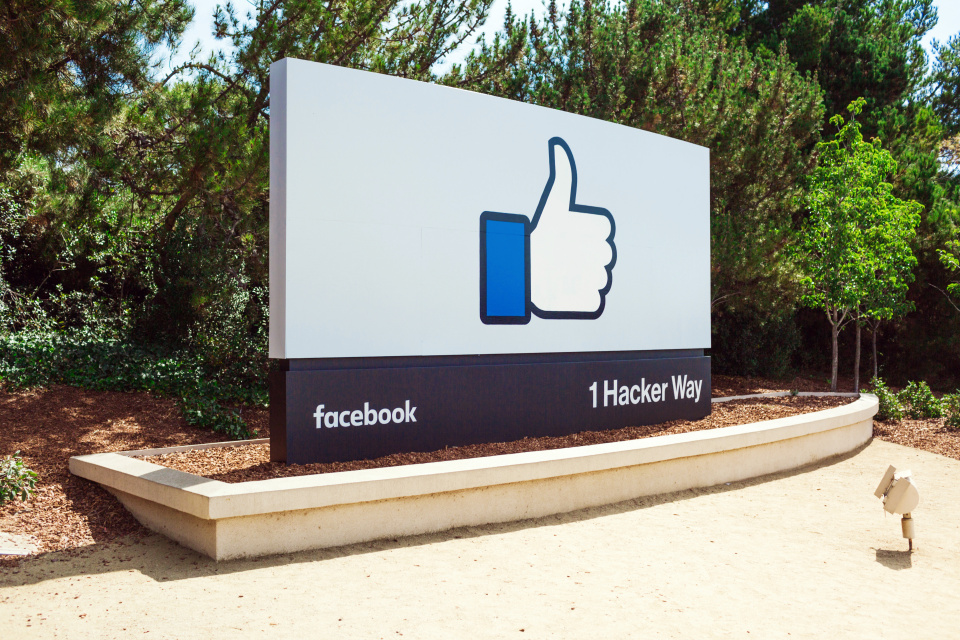 Facebook-Umsatz steigt deutlich, Aktie legt zu