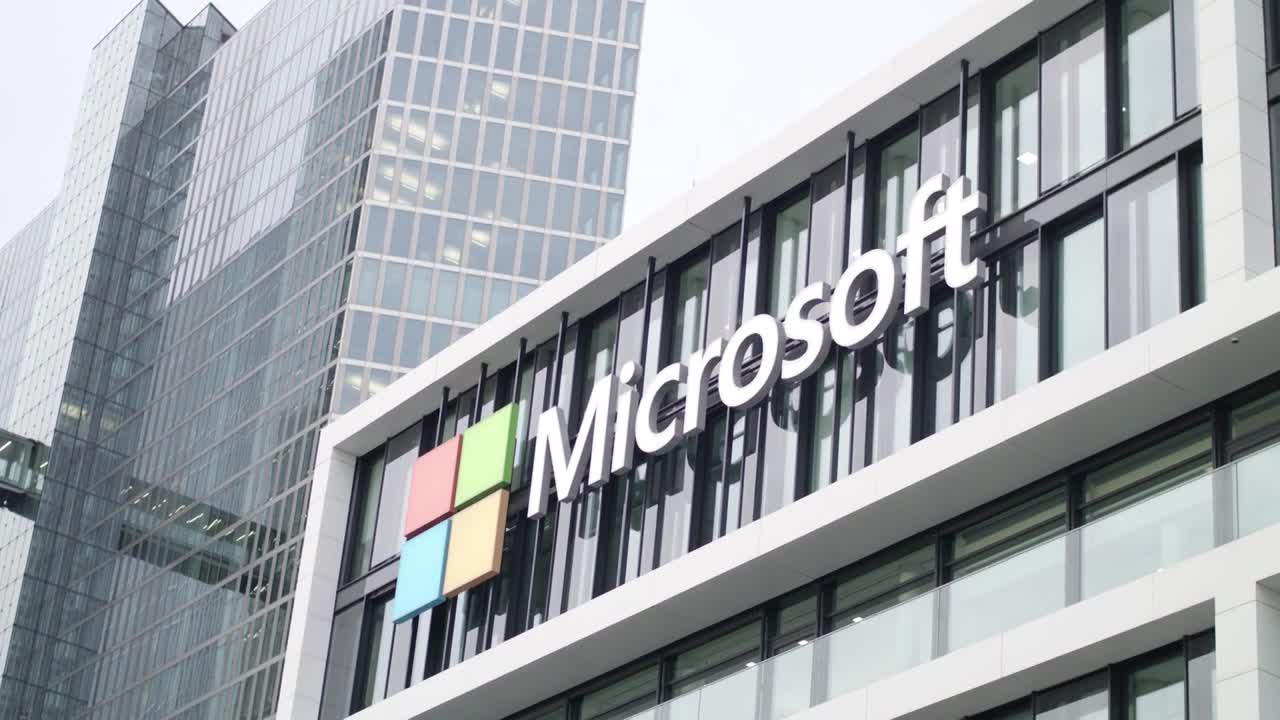 Microsoft gewinnt milliardenschweres Cloud-Projekt des Pentagons - Bild 1