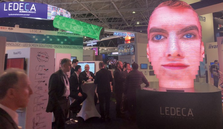 Syscomtec wird Distributor für LED-Displays von Ledeca in der DACH-Region