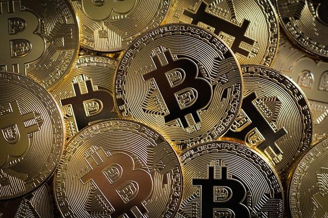 Bitcoin ueberspringt die 50000-Dollar-Marke - Bild 1
