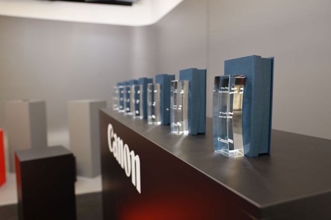 Canon Schweiz verleiht Partner-Awards