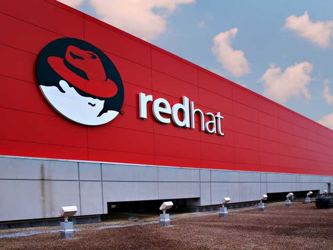 Red Hat meldet mehr Umsatz, tieferen Gewinn