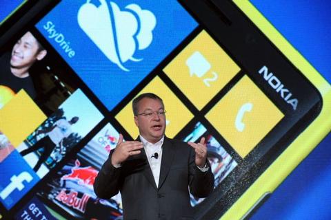 Elop vergoldet sich Abgang bei Nokia