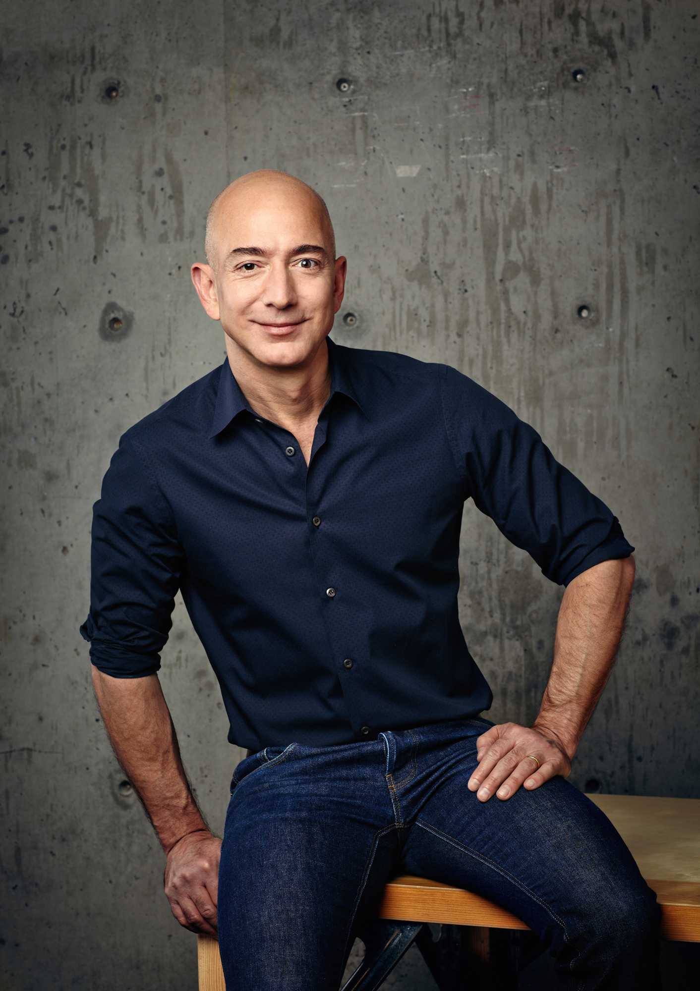 Amazon-Chef Jeff Bezos ist der reichste Mensch der Welt ...