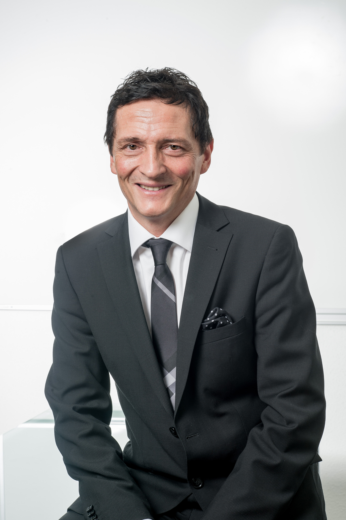 Roland Eilinger leitet Financial Services bei Inventx