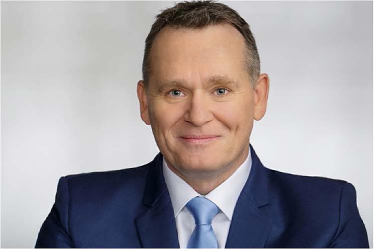 Holger Maul wird CEO von Deskcenter - Bild 1